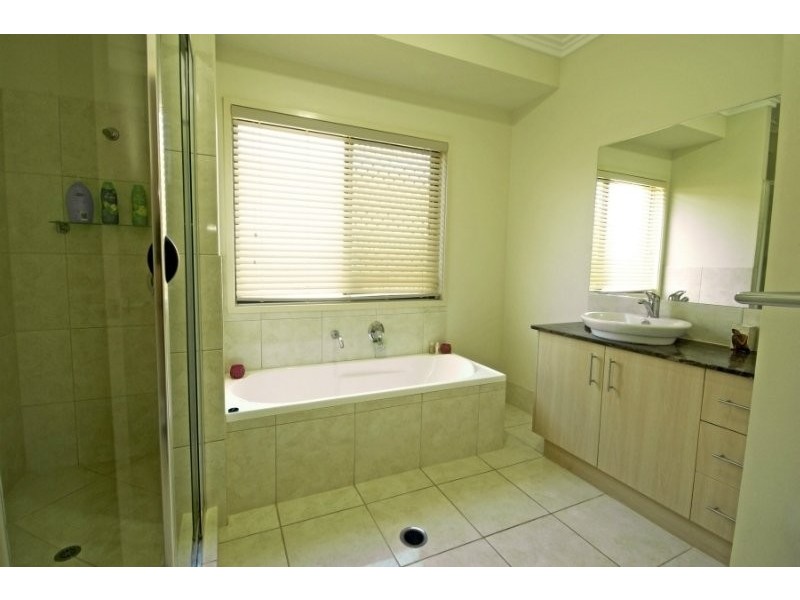 11 Bellerive Avenue, Peregian Springs QLD 4573