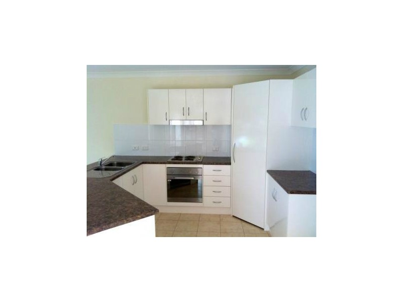 15 14-16 Bade St, Nambour QLD 4560