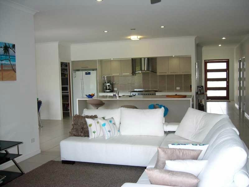 4 Sandy Crt, Mount Coolum QLD 4573