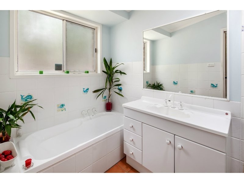 38 Isambert Road, Glenview QLD 4553