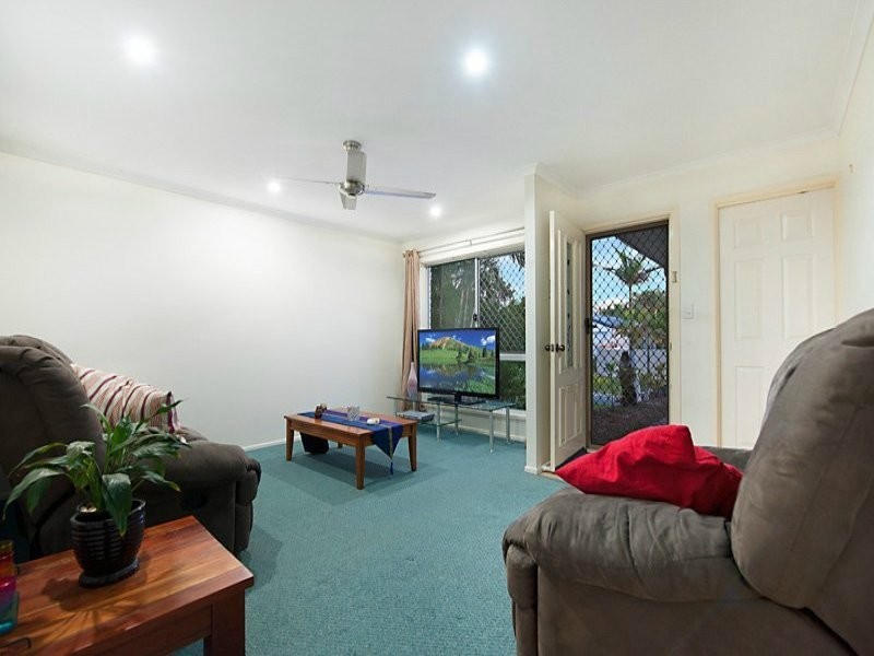 3 Pimelea Crt, Mountain Creek QLD 4557