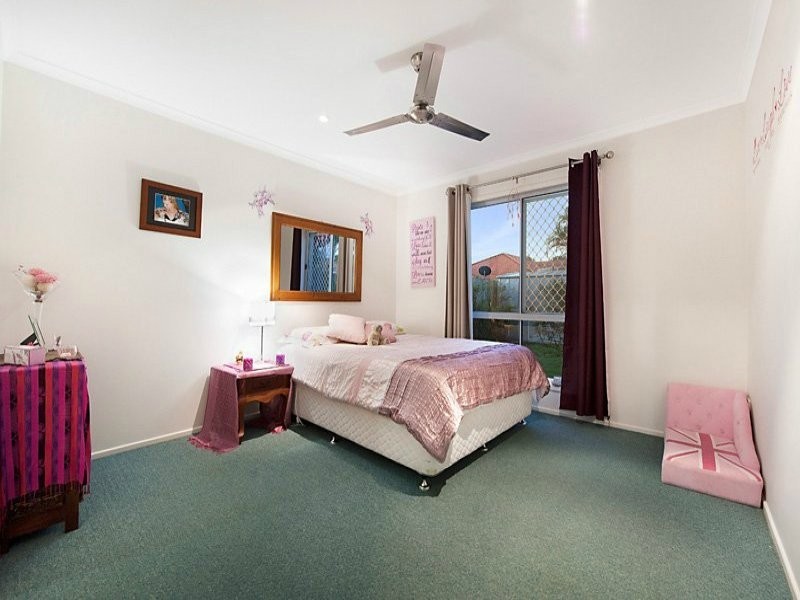 3 Pimelea Crt, Mountain Creek QLD 4557