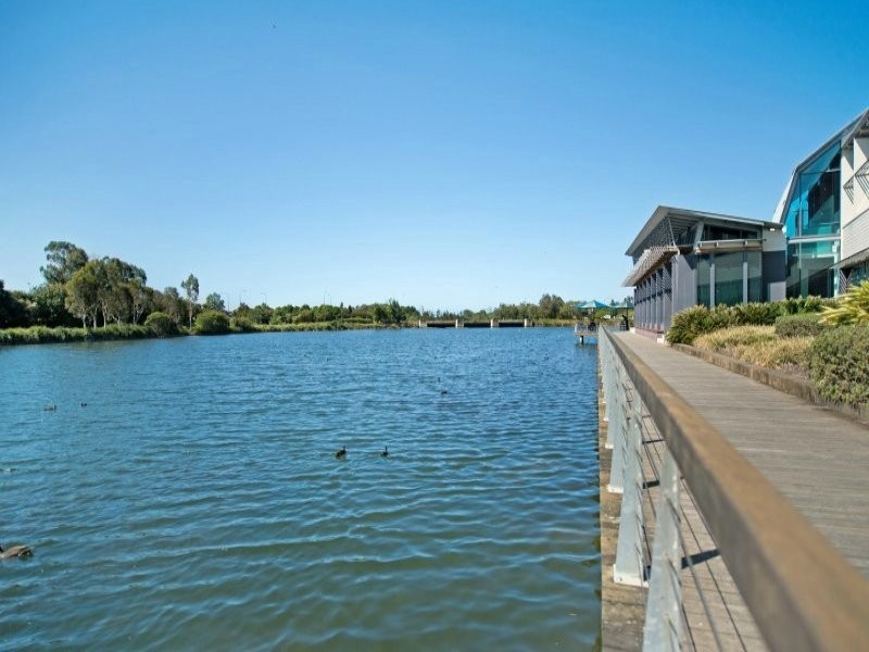 18/50 Lakefield Dr, North Lakes QLD 4509