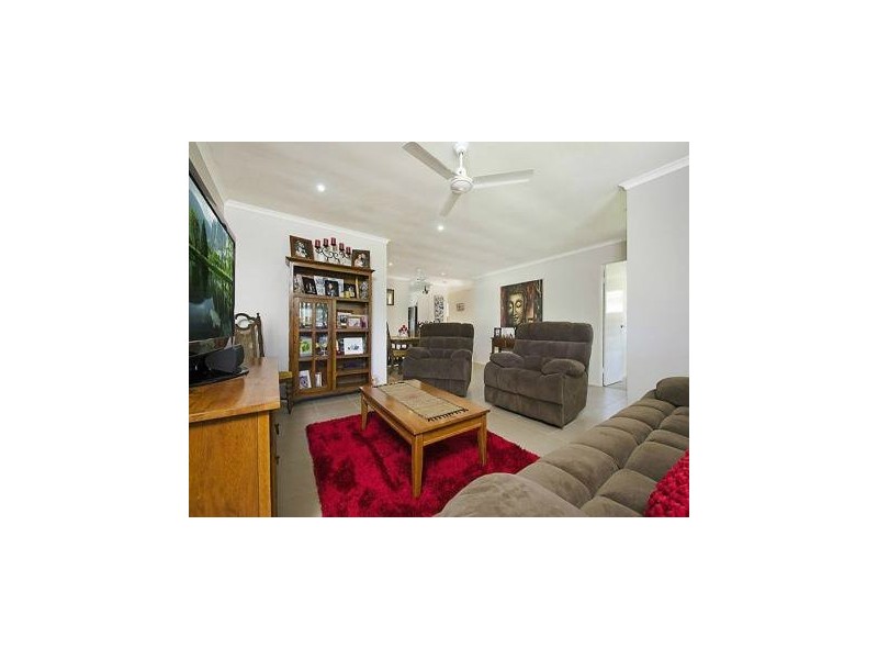 28 James Cook Dr, Sippy Downs QLD 4556