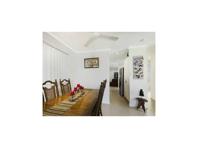 28 James Cook Dr, Sippy Downs QLD 4556