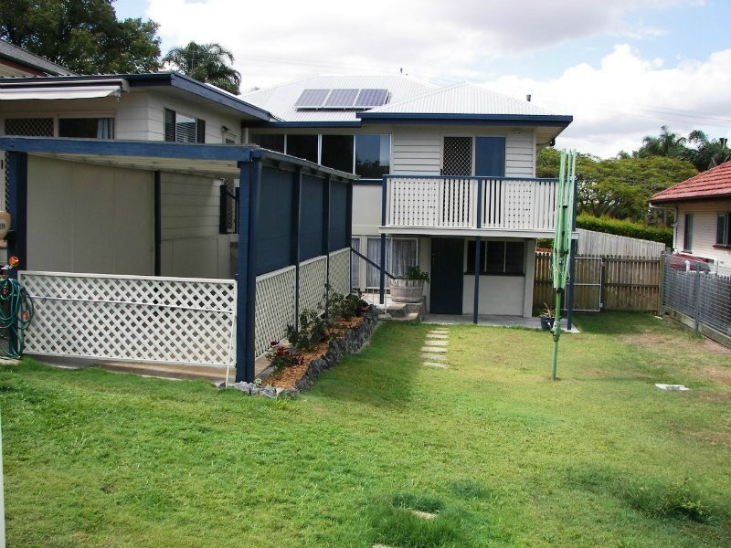 123 Sibley Rd, Wynnum West QLD 4178
