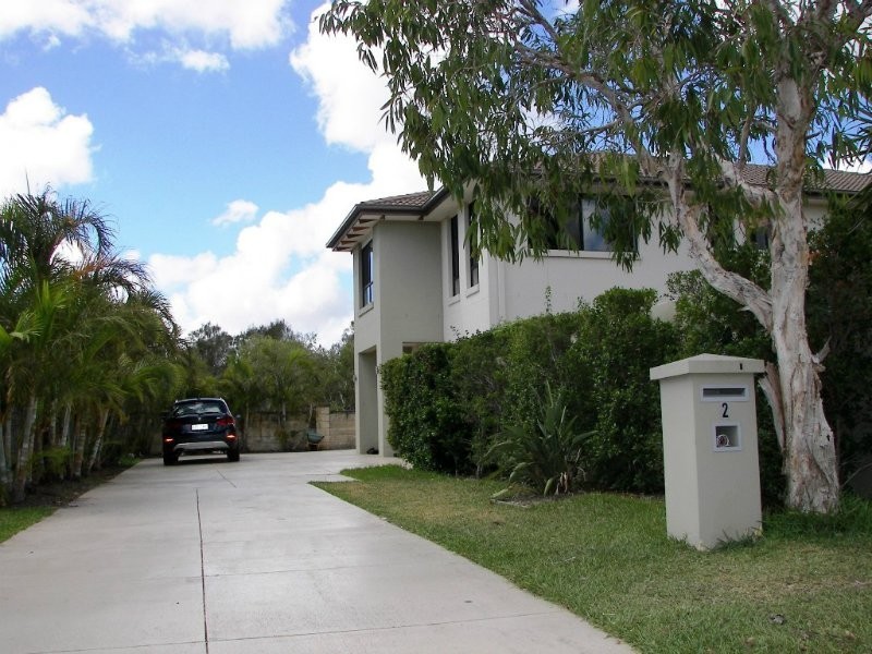2 Eastbank Tce, Helensvale QLD 4212