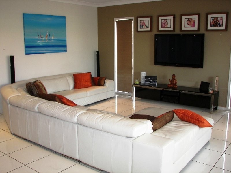 2 Eastbank Tce, Helensvale QLD 4212
