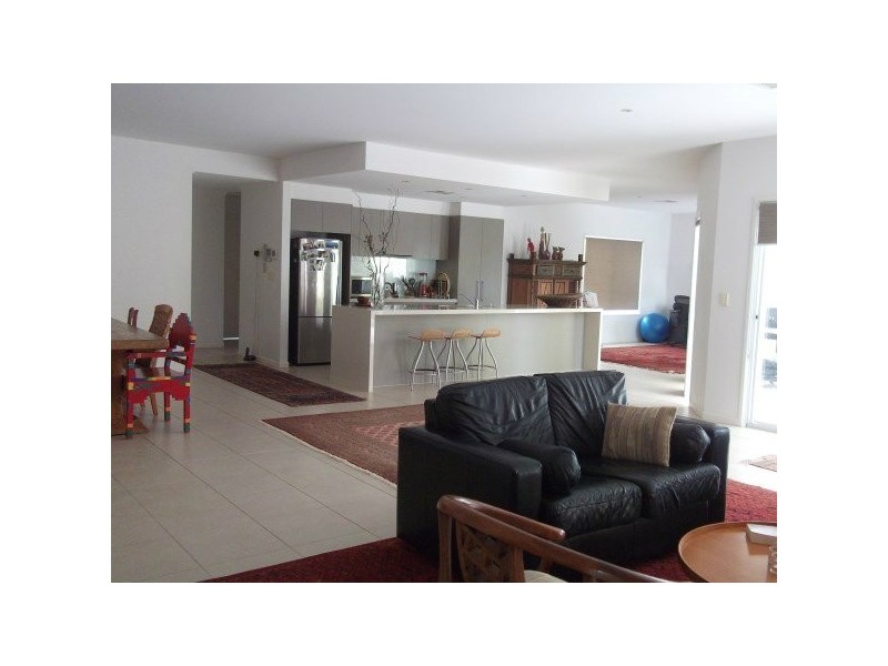 4 Dornoch Way, Peregian Springs QLD 4573