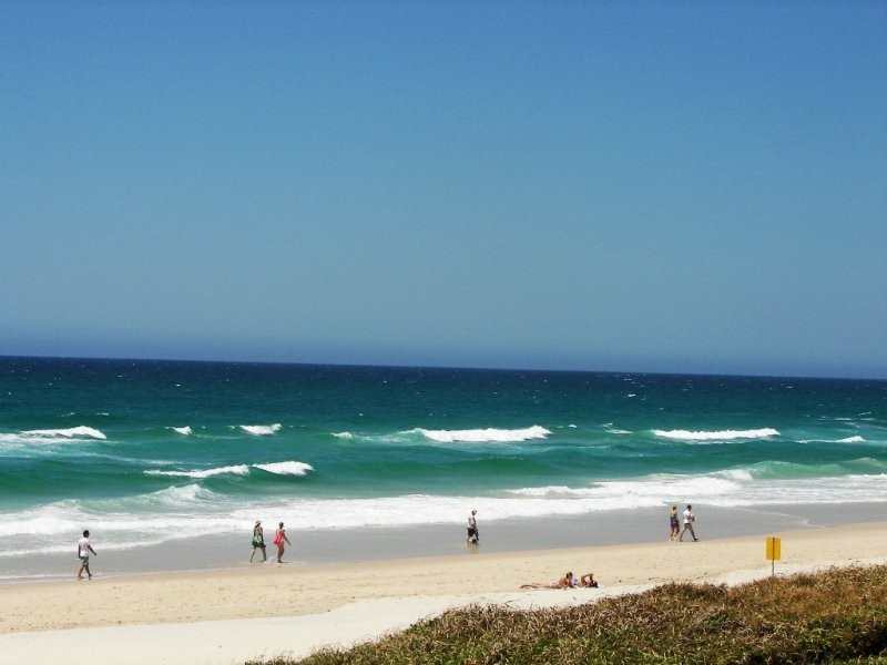 15 Bondi Avenue, Mermaid Beach QLD 4218