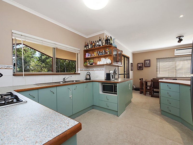 218 Panorama Dve, Rosemount QLD 4560