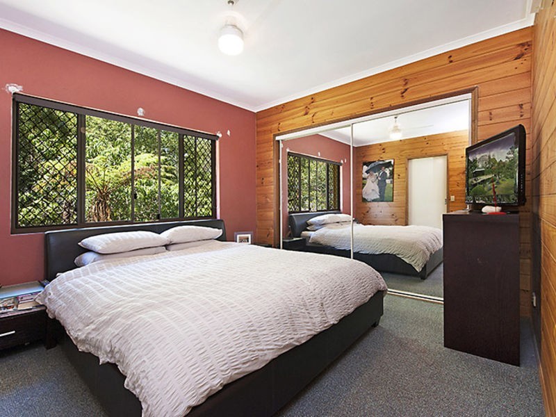 218 Panorama Dve, Rosemount QLD 4560