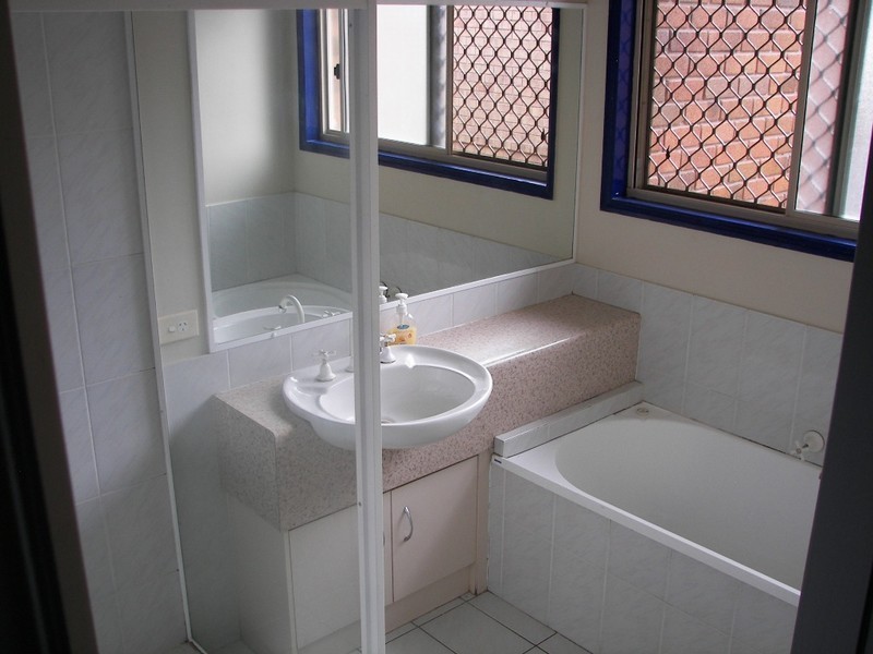 14 Jamieson Dr, Parkwood QLD 4214