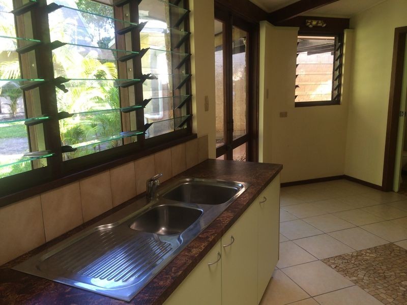 53 Rainforest Rd, Chevallum QLD 4555