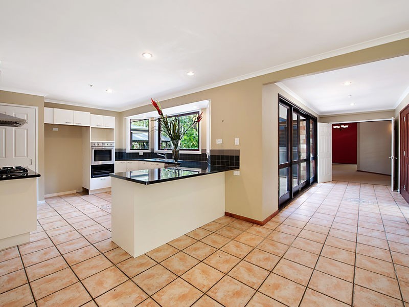 53 Rainforest Dr, Tanawha QLD 4556