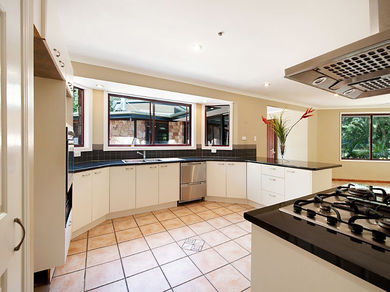 53 Rainforest Dr, Tanawha QLD 4556