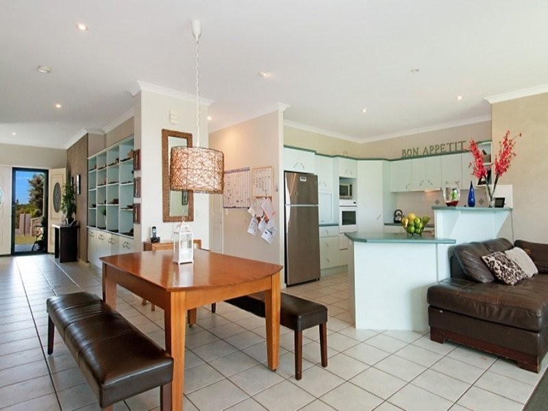 10 Marakari Cres, Mount Coolum QLD 4573