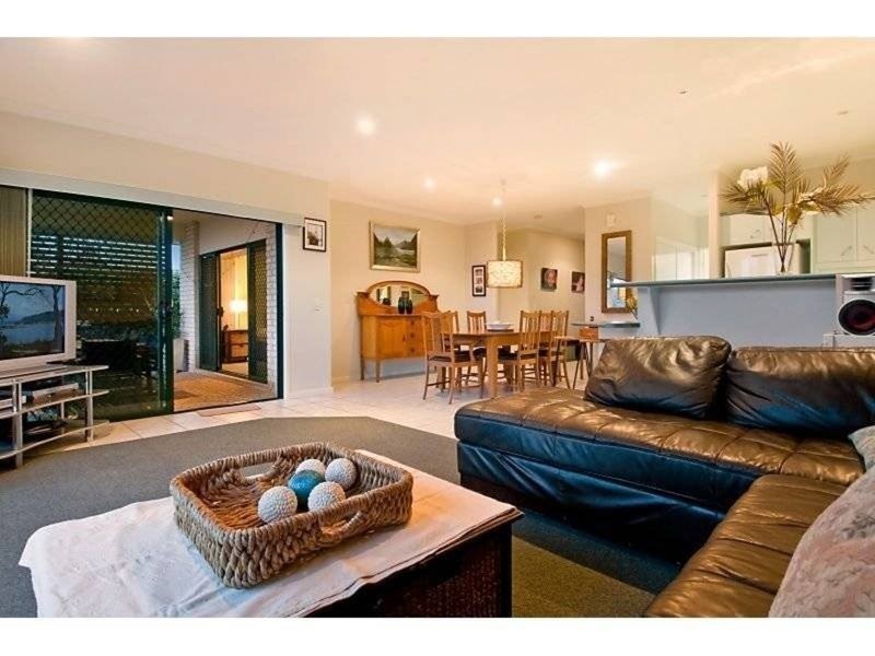 10 Marakari Cres, Mount Coolum QLD 4573