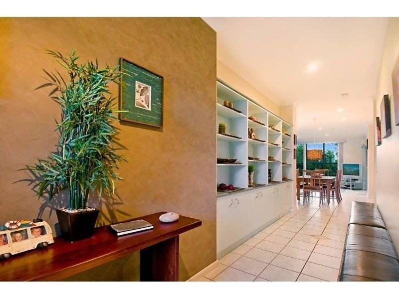 10 Marakari Cres, Mount Coolum QLD 4573