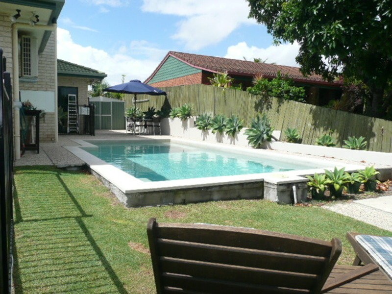 10 Marakari Cres, Mount Coolum QLD 4573