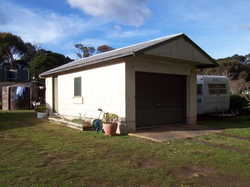 36 Casuarina Grove, Nelson VIC 3292