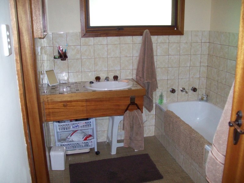 36 Casuarina Grove, Nelson VIC 3292