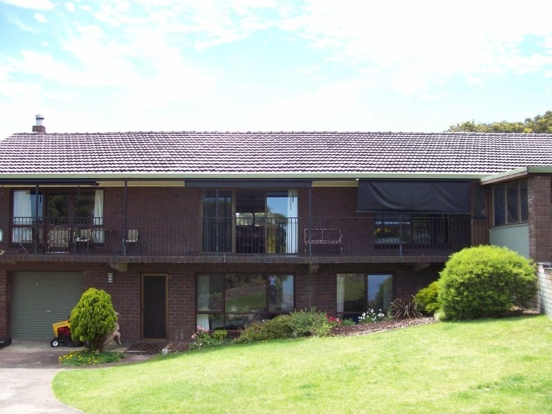 83 Beach Road, Nelson VIC 3292