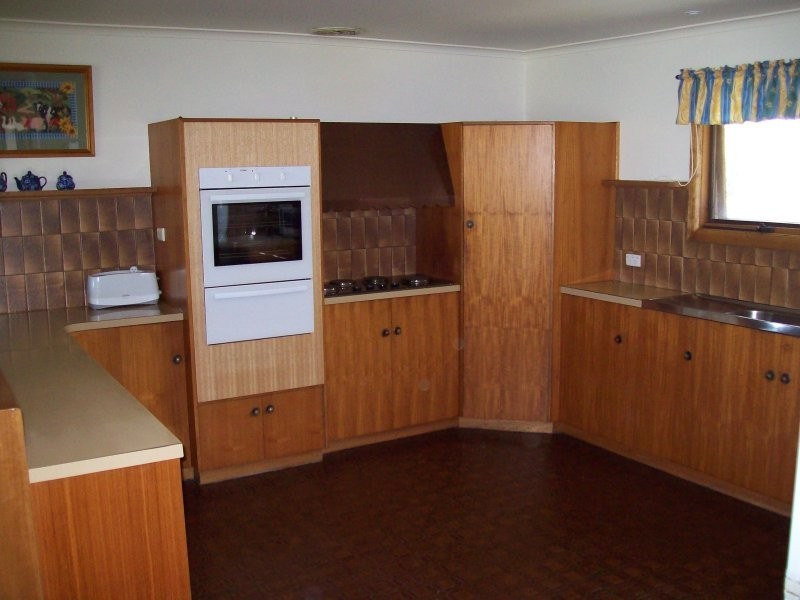 83 Beach Road, Nelson VIC 3292