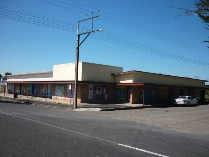 8 Hunkin Tce, Nangwarry SA 5277