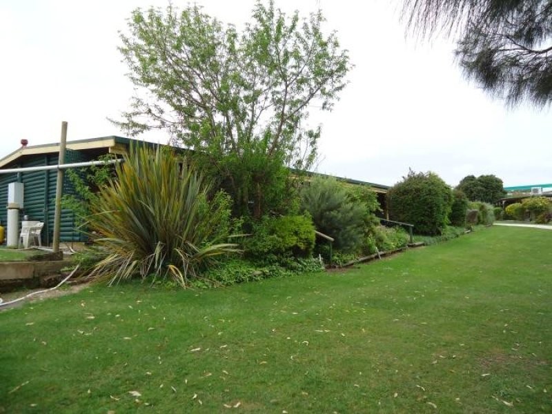6541 Portland Road, Nelson VIC 3292