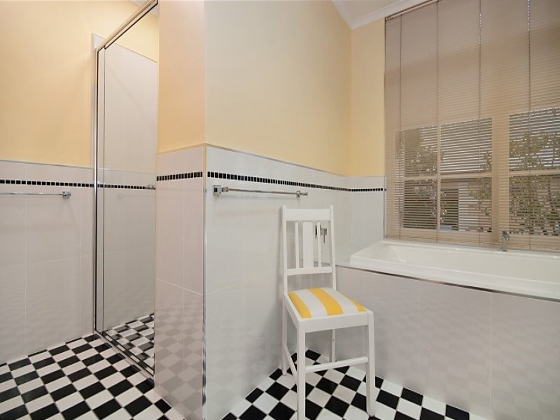 52 Bay Road, Mount Gambier SA 5290