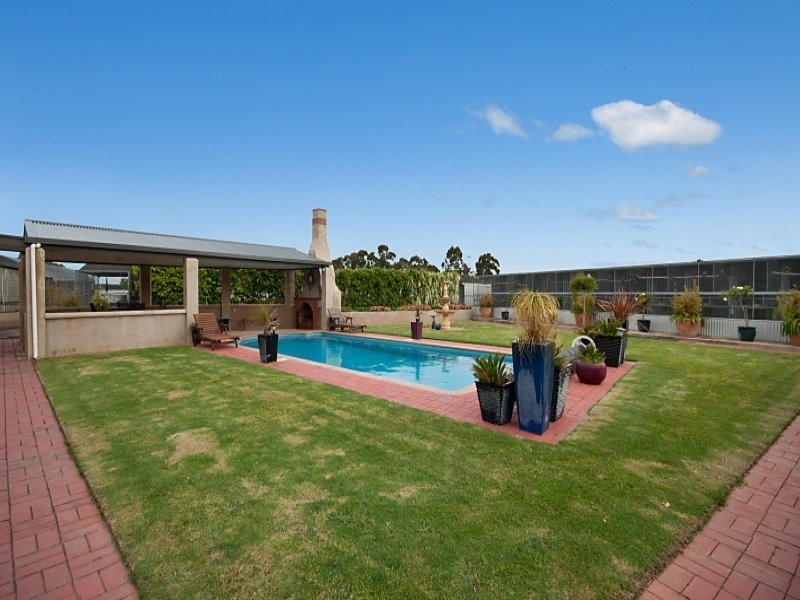 92 Billing Road, Worrolong SA 5291