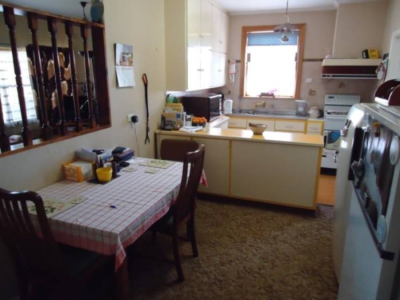 97 Pick Ave, Mount Gambier SA 5290