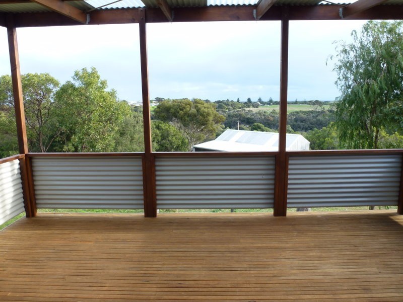 19 Moonah Ave, Nelson VIC 3292