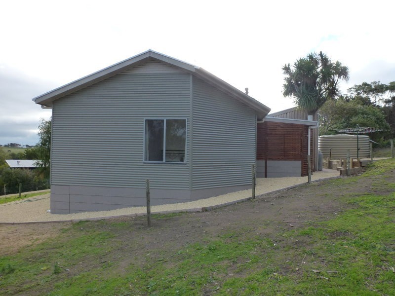 19 Moonah Ave, Nelson VIC 3292