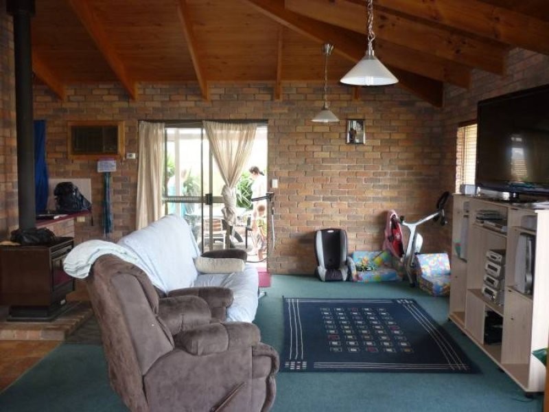 7 Ronald Grove, Mount Gambier SA 5290