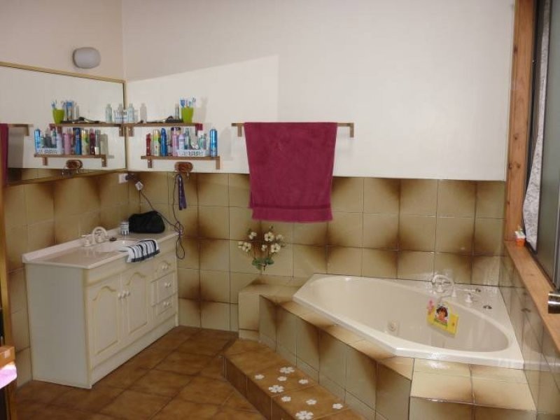 7 Ronald Grove, Mount Gambier SA 5290