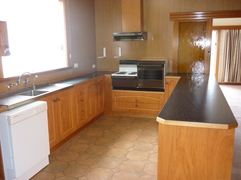 16 Wilson Street, Mount Gambier SA 5290