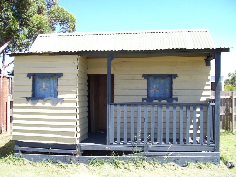 6 Anzac Court, Dartmoor VIC 3304