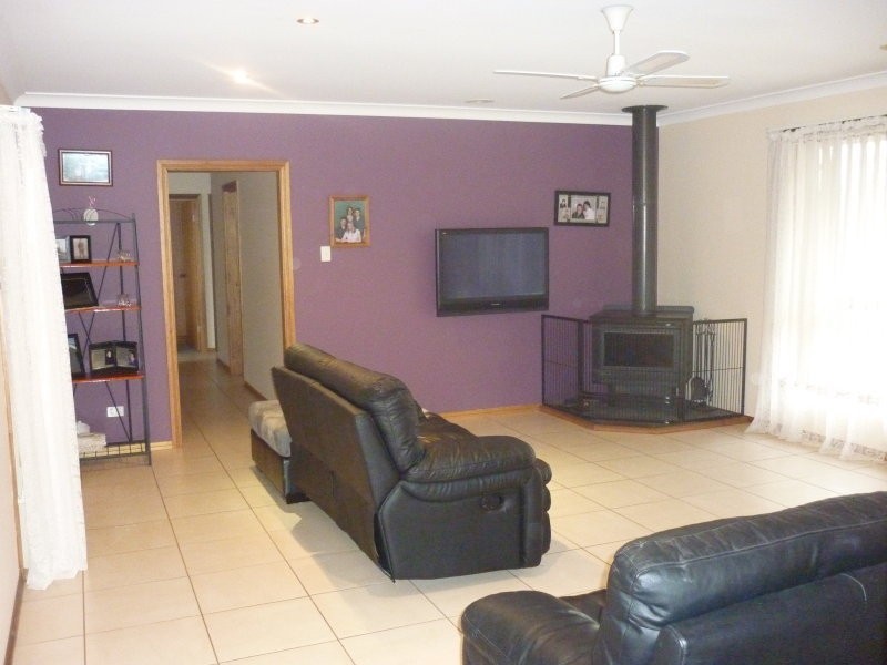 12 Twila Grove, Mount Gambier SA 5290