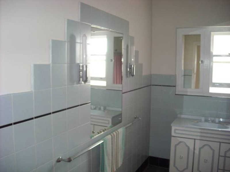 76 Meylin Street, Port Macdonnell SA 5291