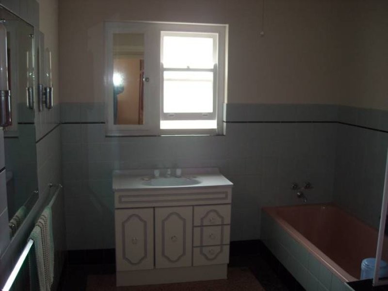 76 Meylin Street, Port Macdonnell SA 5291