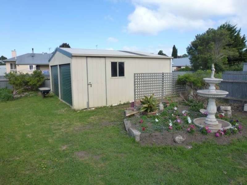4 Howard Street, Mount Gambier SA 5290
