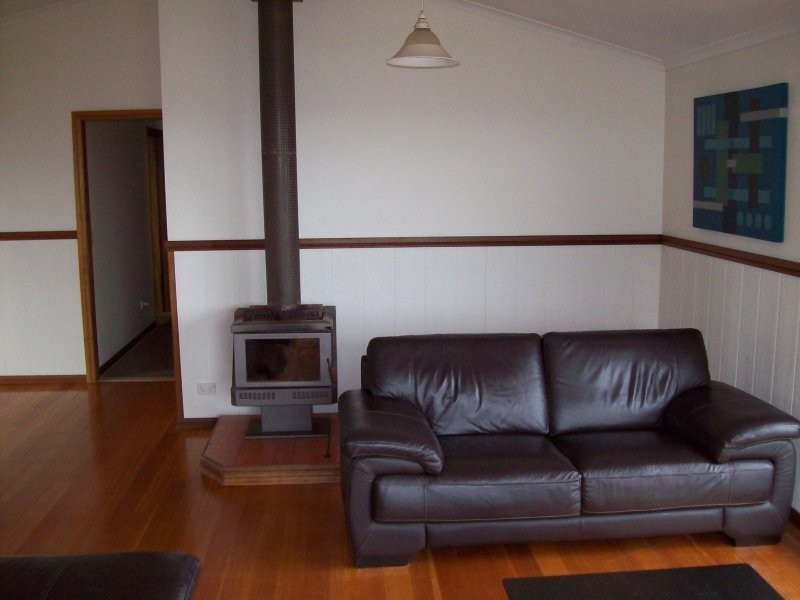 10 Meredith Street, Nelson VIC 3292