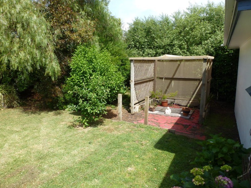 8 Tallara Ave, Mount Gambier SA 5290