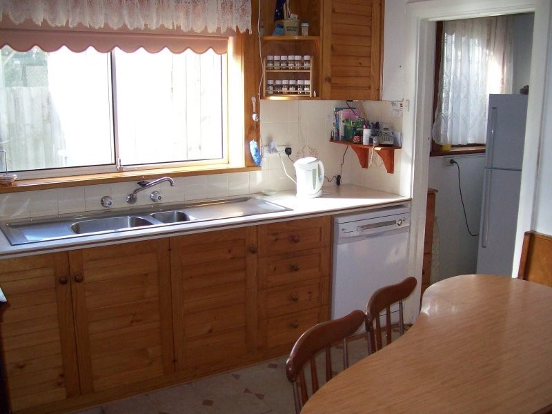 30 Umpherston Street, Mount Gambier SA 5290