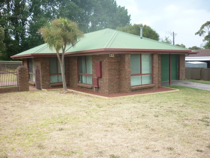 2 Sunset Drive, Mount Gambier SA 5290