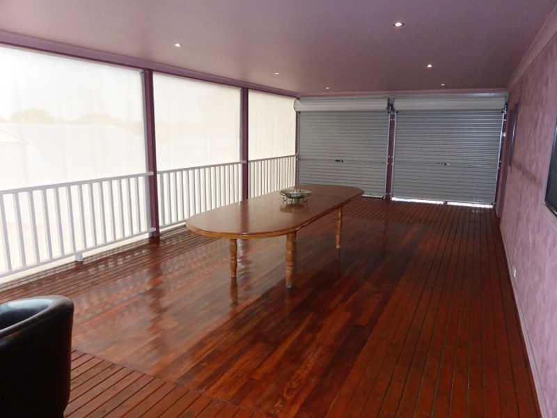 27 Moonah Avenue, Nelson VIC 3292