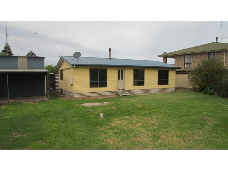 7 Eight Mile Creek Road, Port Macdonnell SA 5291