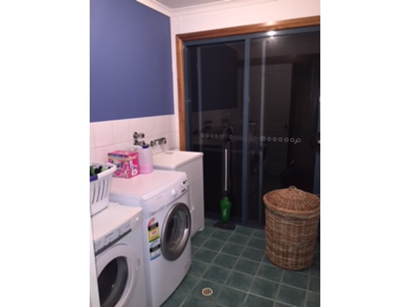 7 Eight Mile Creek Road, Port Macdonnell SA 5291